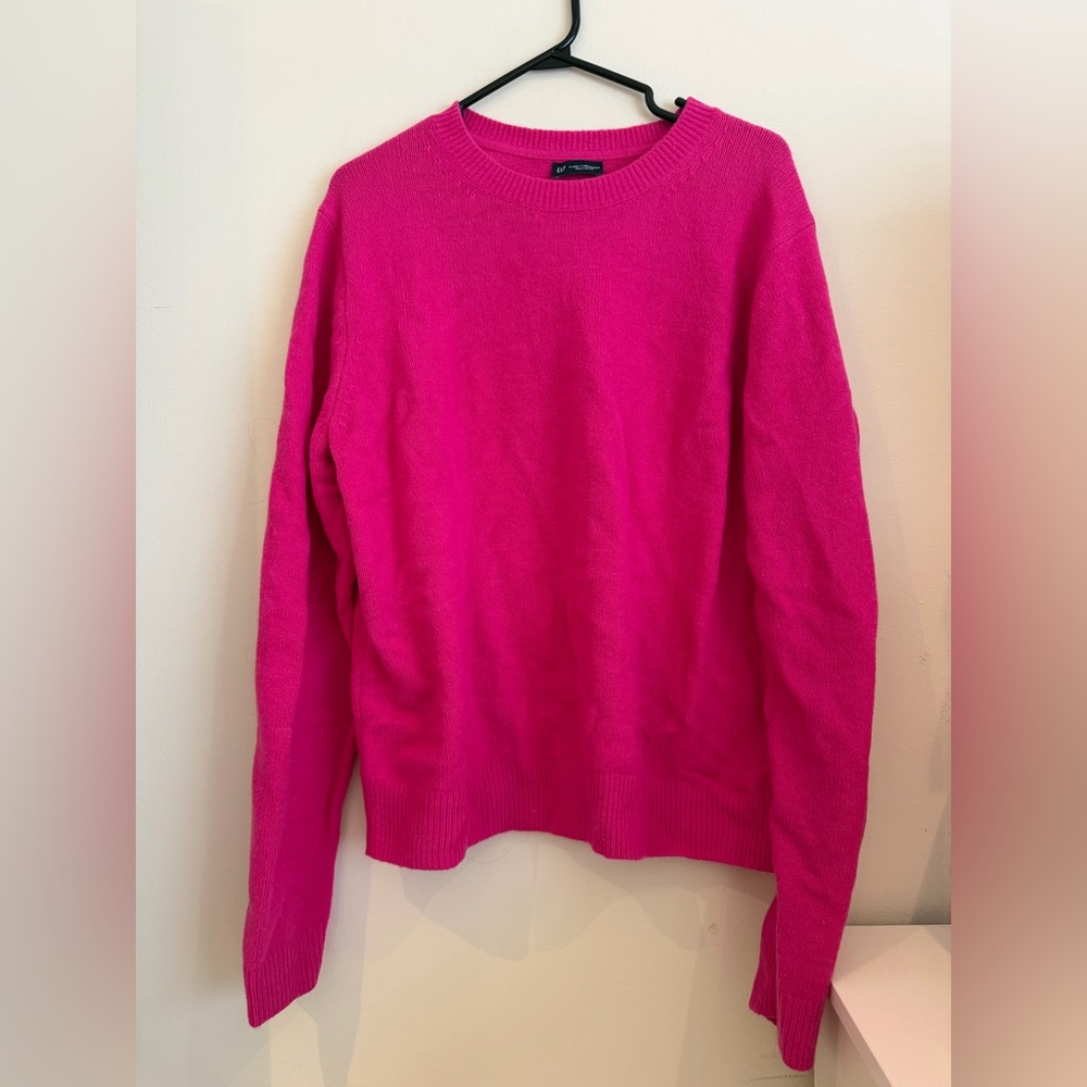 GAP Bright Pink Crew Neck Sweater